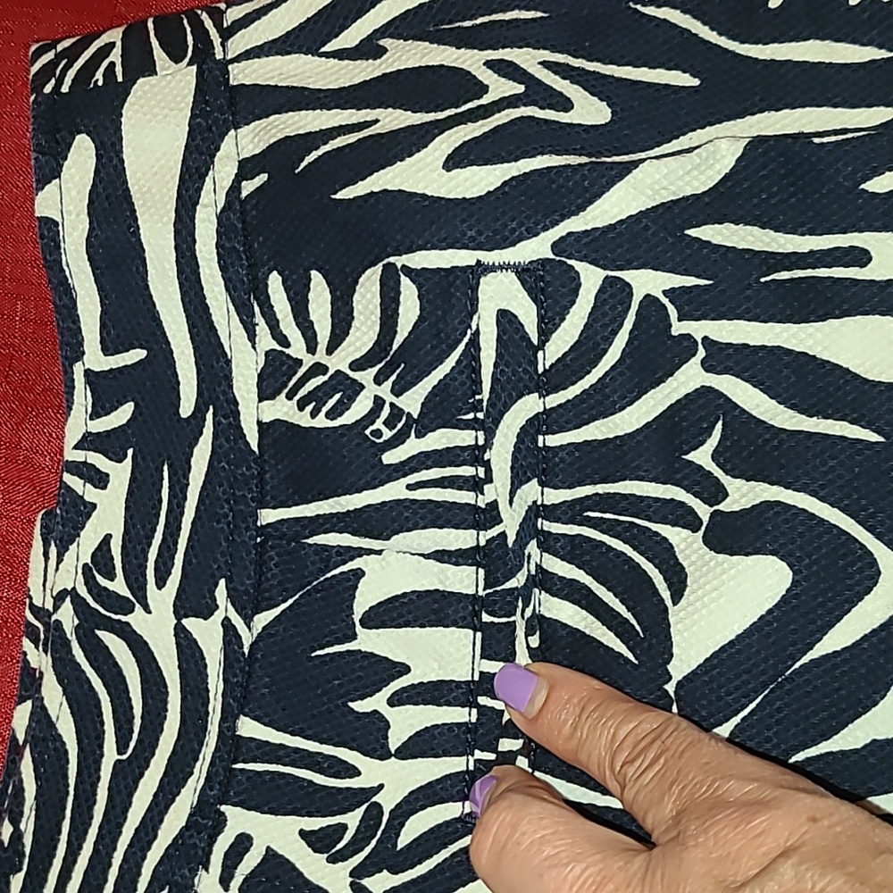 Lilly Pulitzer Skirt for Women, Size 10, Color Blue & White 🙂🙂🙂 - Picture 5 of 7